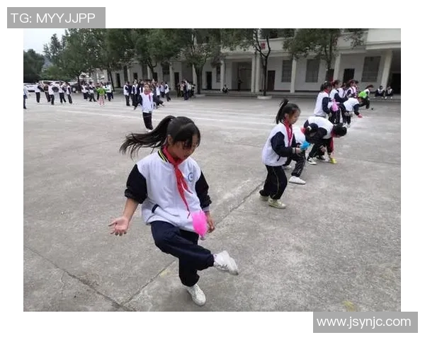 周水子小学足球明星展现青春风采助力校园体育发展新篇章