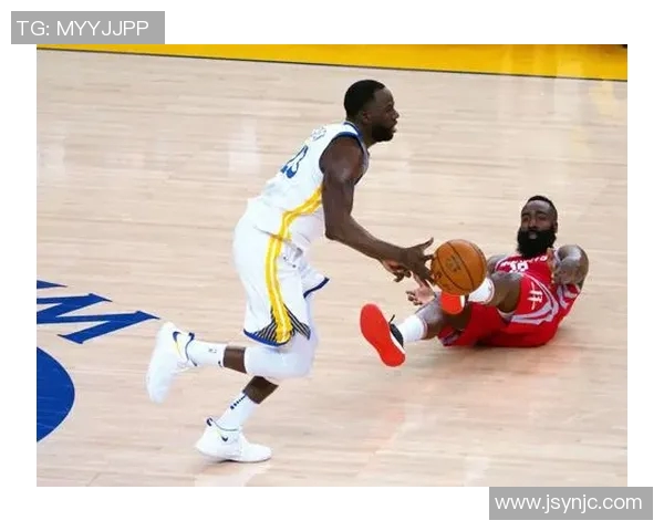 勇士与火箭激战正酣直播吧带你全程感受精彩瞬间 勇士与火箭激战正酣直播吧带你全程感受精彩瞬间