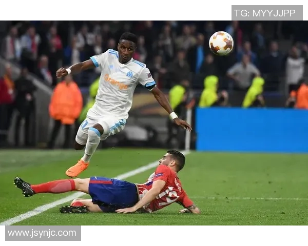 多姆扎菜与马赛的激烈对决分析与战术探讨