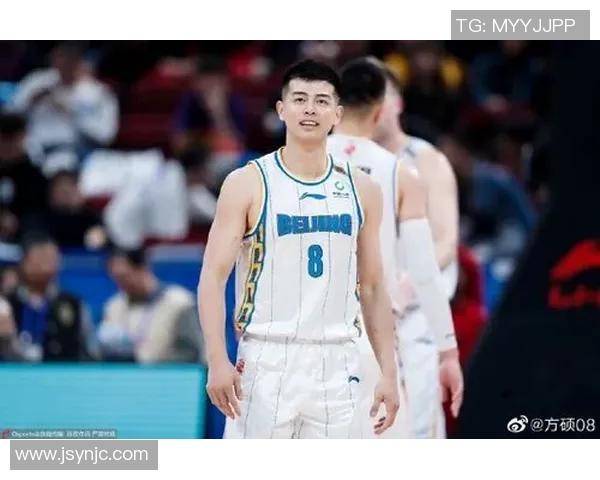 方硕的篮球之路：从青涩新星到CBA赛场的闪耀巨星